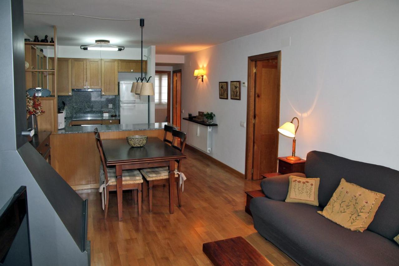 Apartament Vielha Centrico Calbeto Fu Zewnętrze zdjęcie
