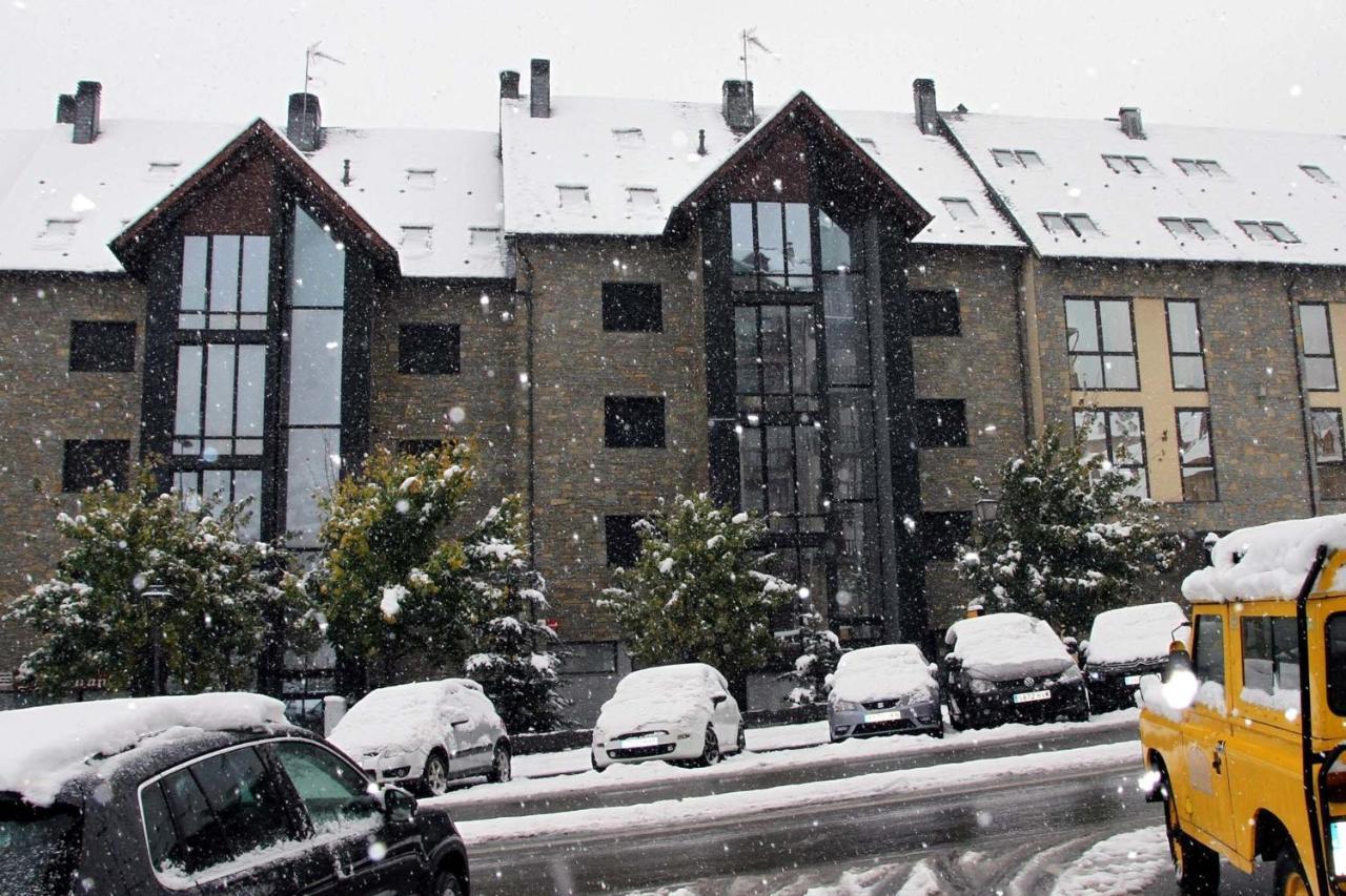 Apartament Vielha Centrico Calbeto Fu Zewnętrze zdjęcie